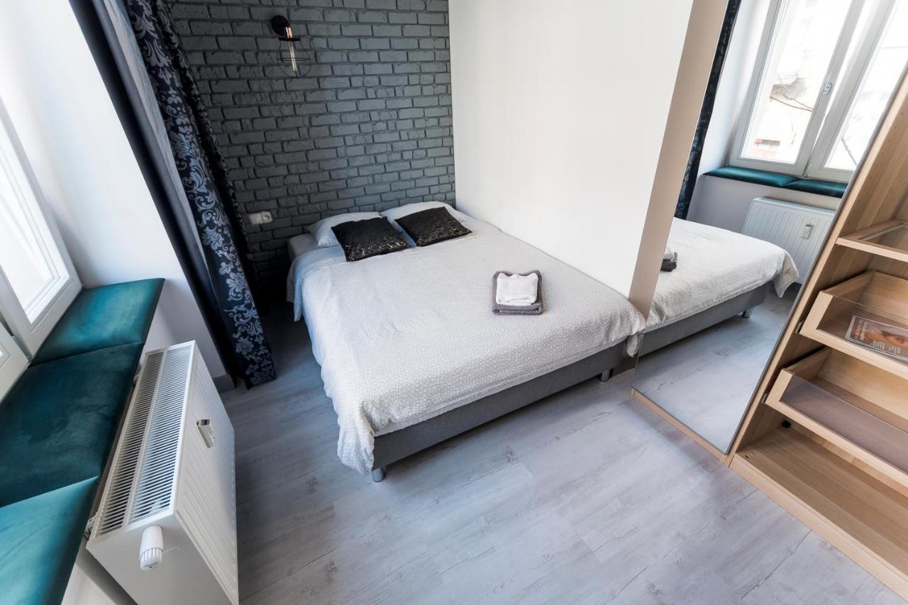 Apartament Centrum Superior Poznan Ngoại thất bức ảnh